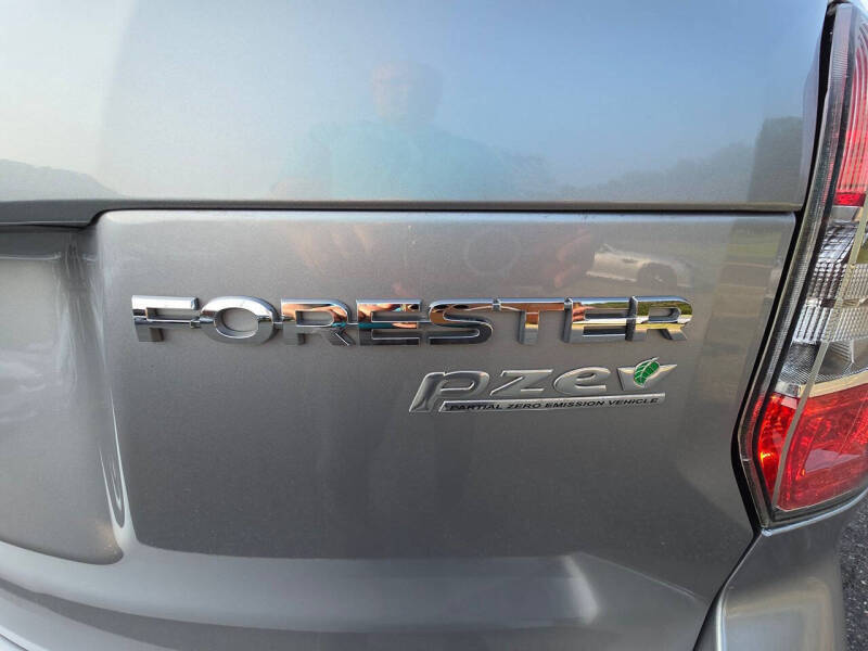 2015 Subaru Forester 2.5i