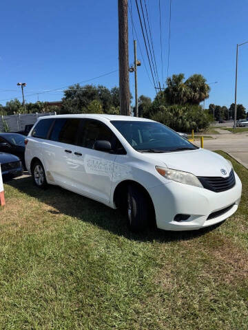 2015 Toyota Sienna L 7-Passenger