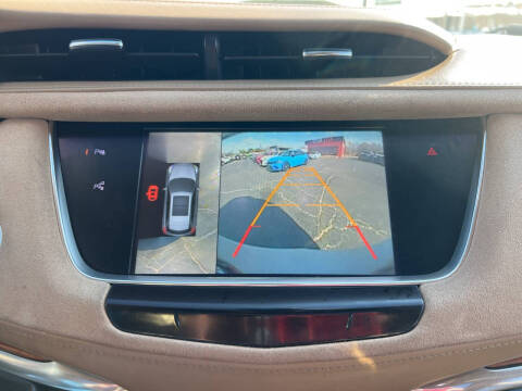 2017 Cadillac XT5 Platinum