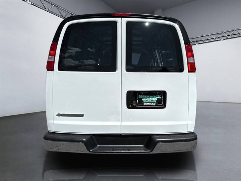 2019 Chevrolet Express 2500