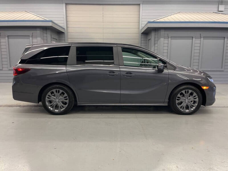 2025 Honda Odyssey Touring