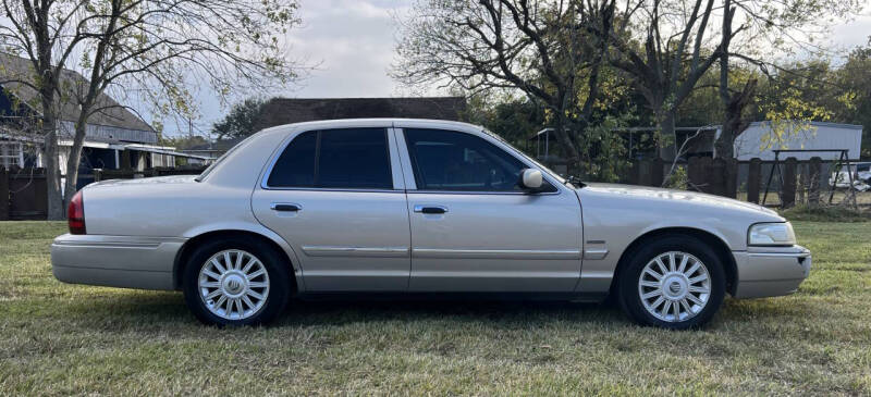 2009 Mercury Grand Marquis LS