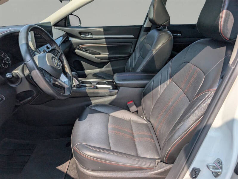 2023 Nissan Altima 2.5 SR