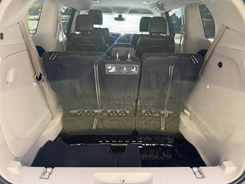 2020 Chrysler Pacifica Touring L