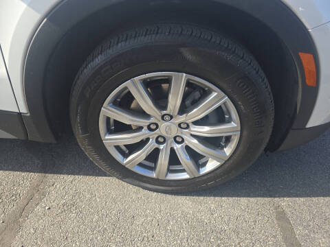 2022 Cadillac XT4 Premium Luxury