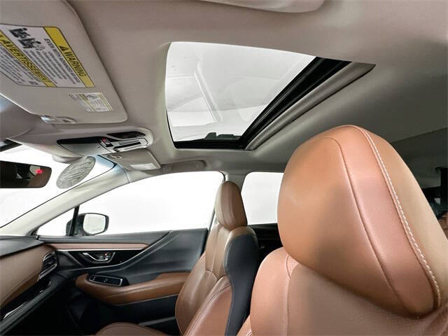 2022 Subaru Outback Touring XT