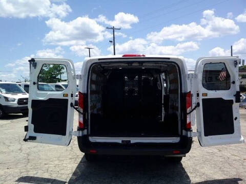 2024 Ford Transit 250