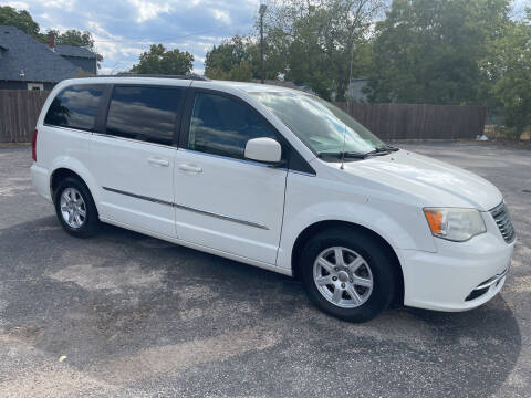 2013 Chrysler Town and Country for sale at Elliott Autos in Killeen TX