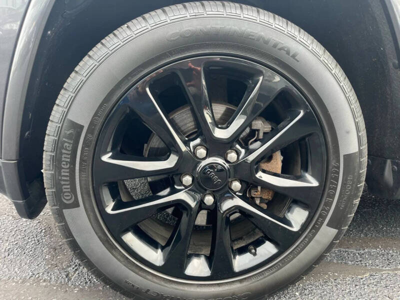 2017 Jeep Grand Cherokee Altitude