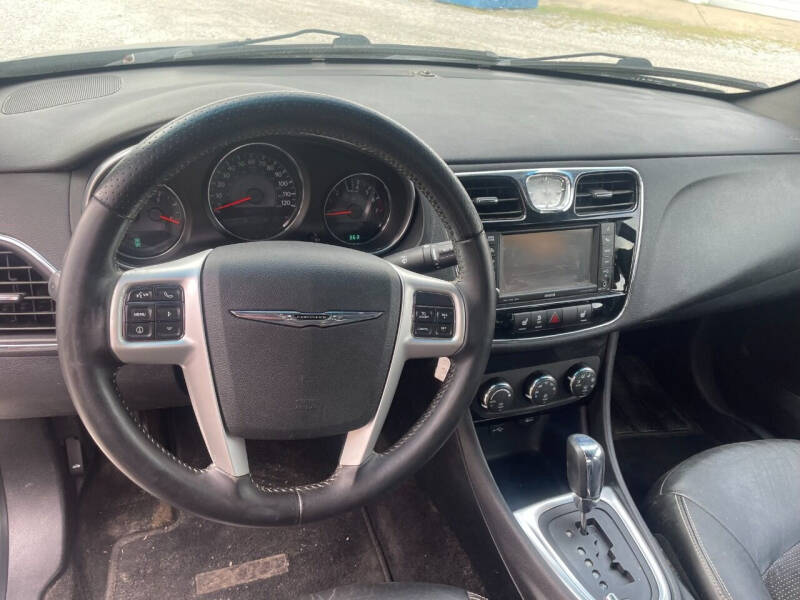 2012 Chrysler 200 S