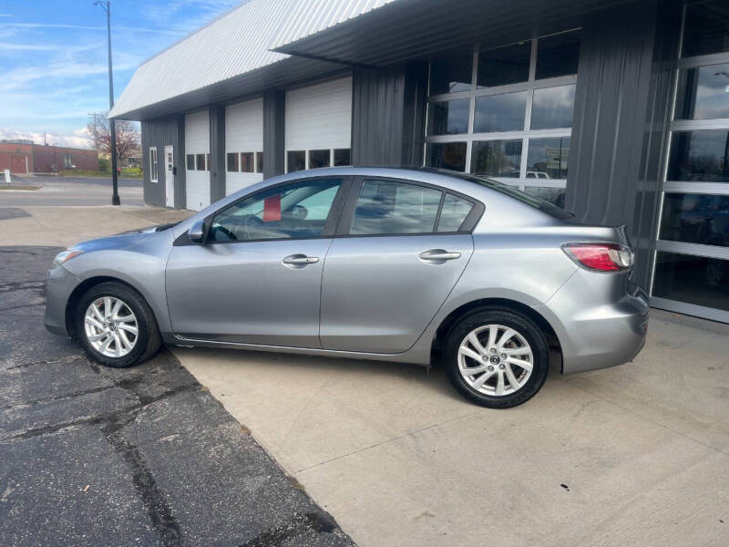 2013 Mazda MAZDA3 i Touring