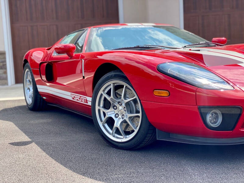 2005 Ford GT