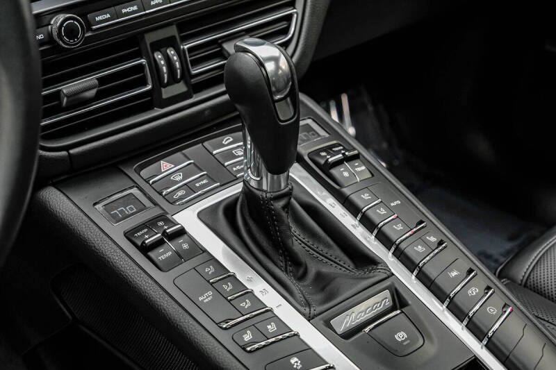 2021 Porsche Macan GTS