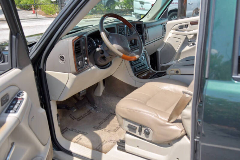 2002 Cadillac Escalade