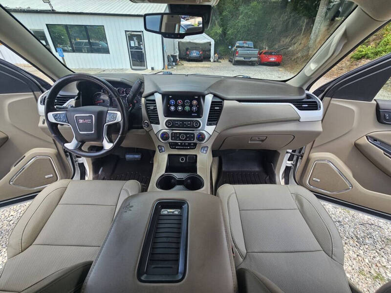2016 GMC Yukon XL SLT