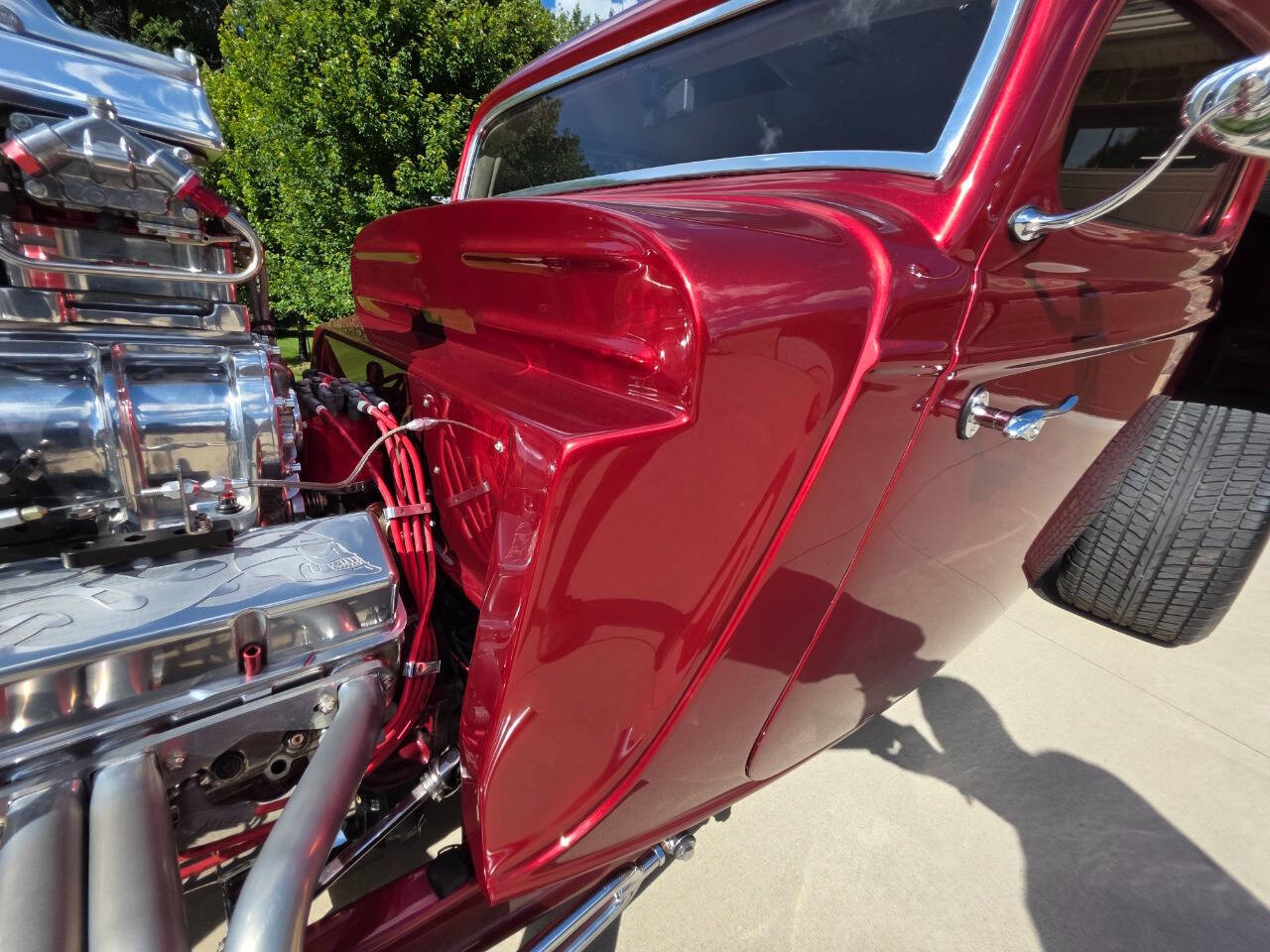 1933 Ford Coupe 73