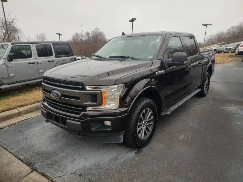 2020 Ford F-150 XLT's photo