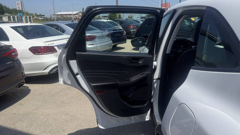 2022 Ford Escape S