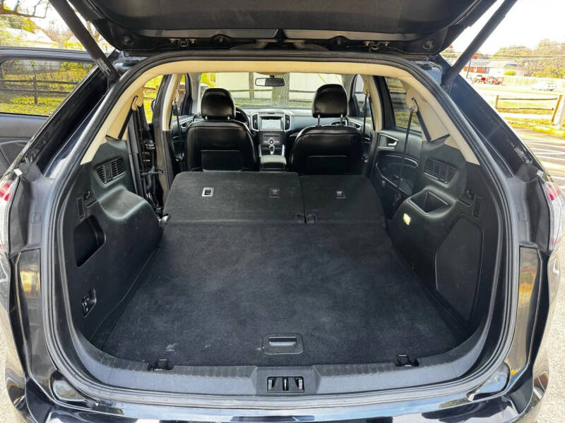 2016 Ford Edge Titanium