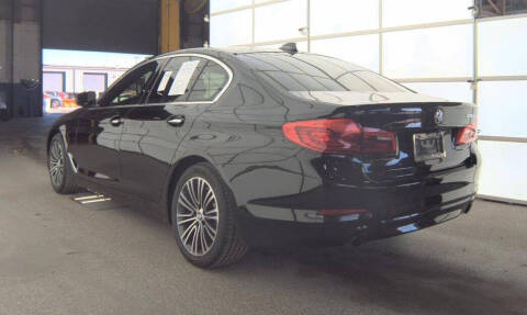 2018 BMW 5 Series 530i