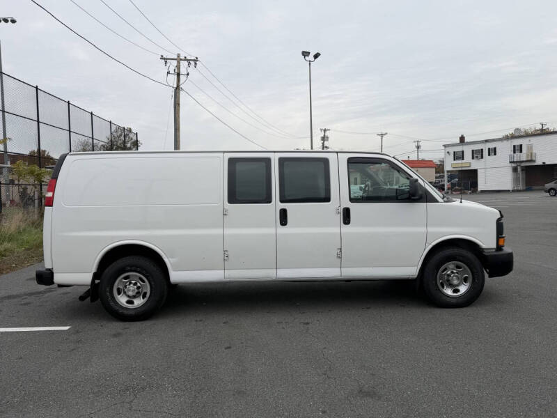 2015 Chevrolet Express 2500