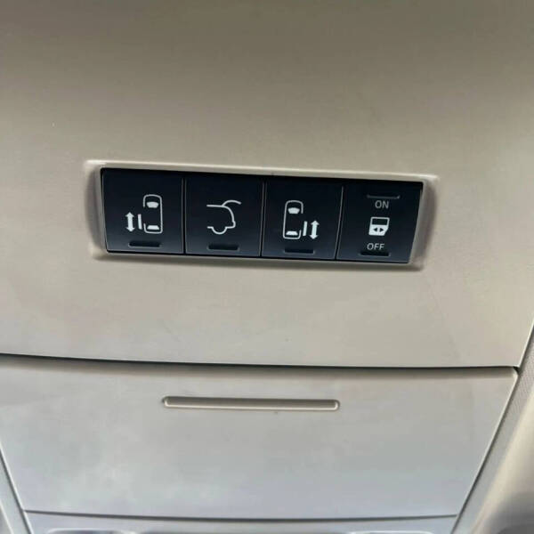 2014 Chrysler Town and Country Touring-L