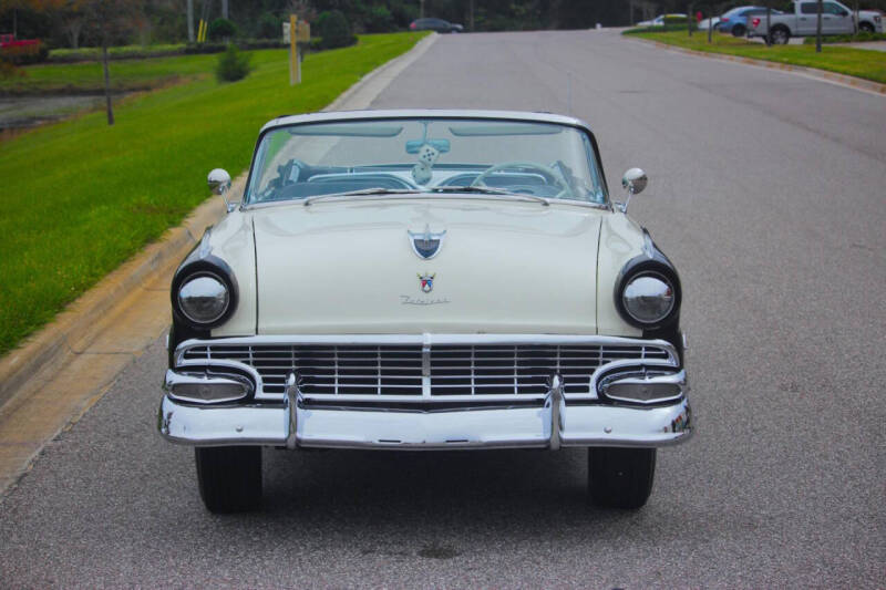 1956 Ford Fairlane