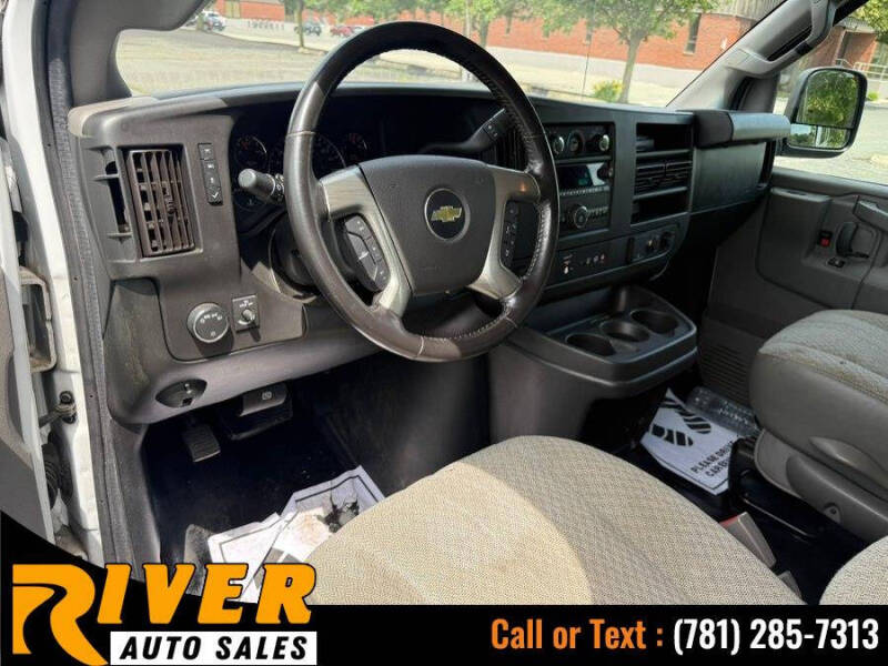 2019 Chevrolet Express 2500