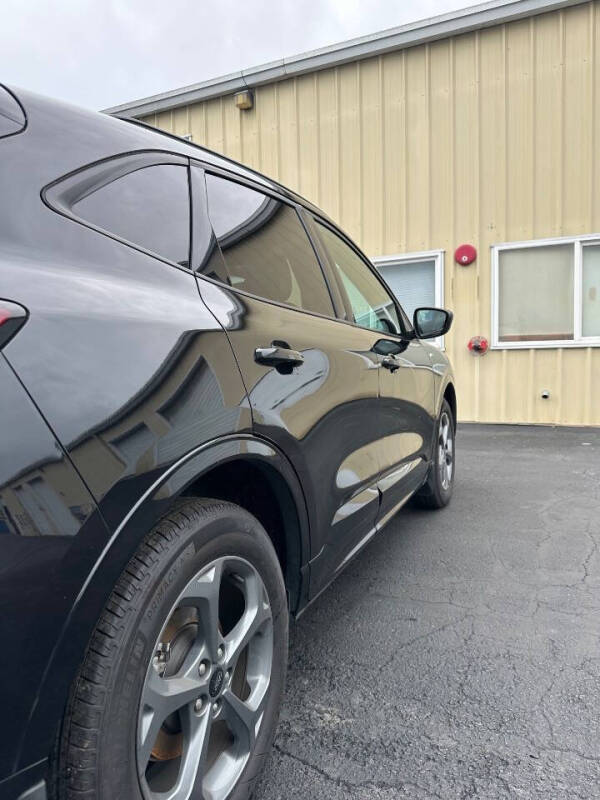 2023 Ford Escape ST-Line