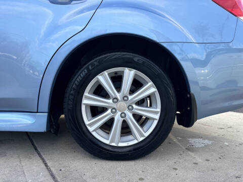 2011 Subaru Legacy 2.5i Premium