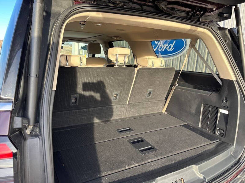 2024 Ford Expedition MAX Platinum