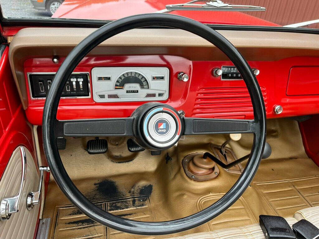 1972 Jeep COMMANDO 31