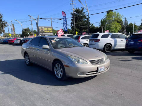 2005 Lexus ES 330
