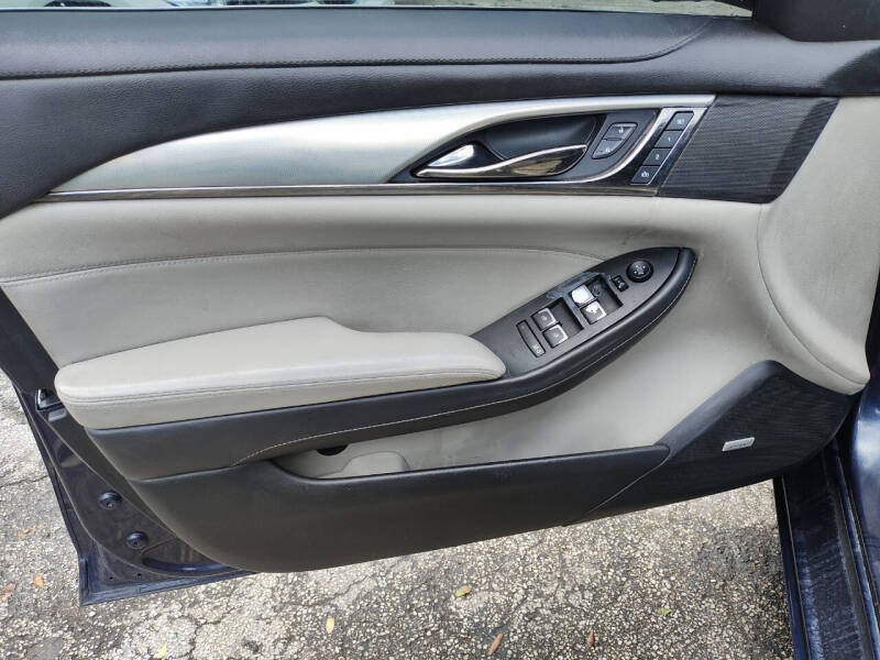 2017 Cadillac CTS 2.0T Luxury