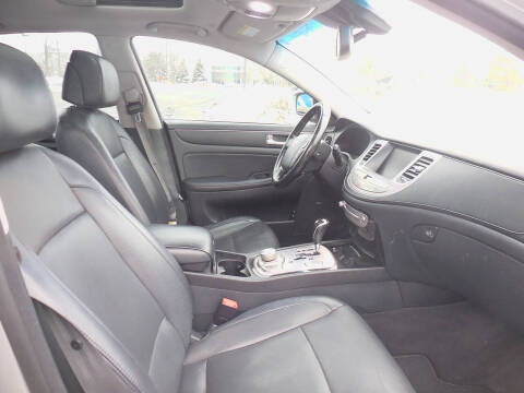 2012 Hyundai Genesis 4.6L V8