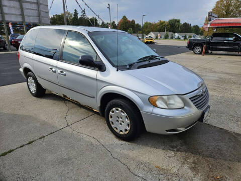 2002 Chrysler Voyager for sale at Rum River Auto Sales in Cambridge MN