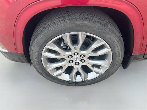 2025 GMC Acadia Denali