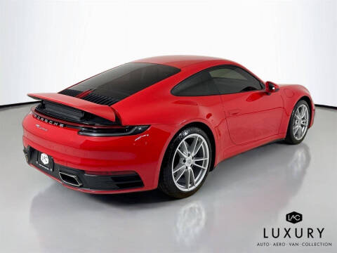 2021 Porsche 911 Carrera