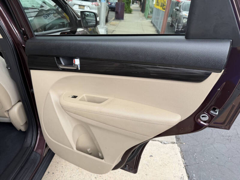 2011 Kia Sorento LX