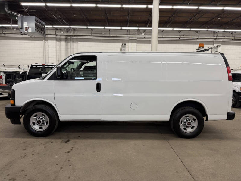 2017 GMC Savana 2500