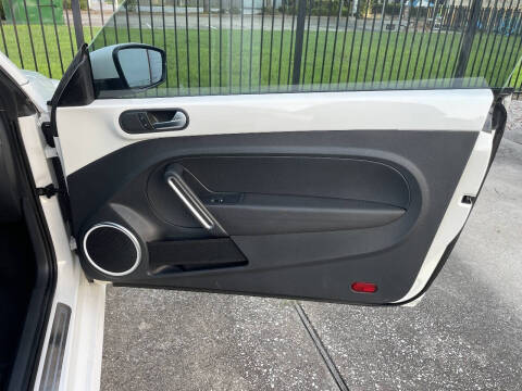 2014 Volkswagen Beetle 2.5L PZEV