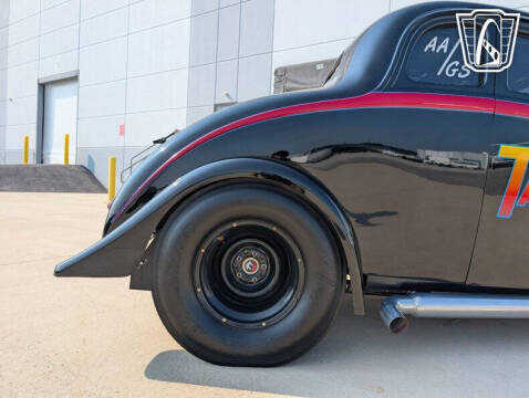 1933 Willys Coupe