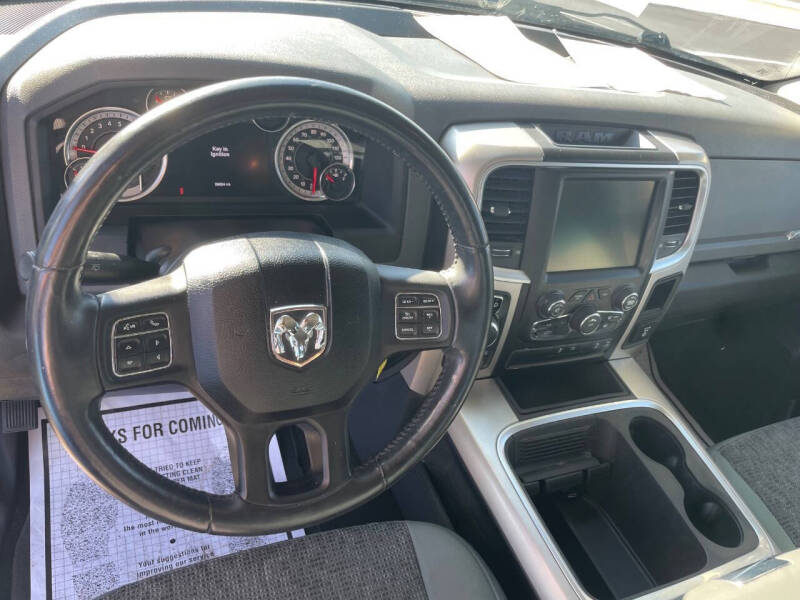 2016 RAM 1500 Big Horn