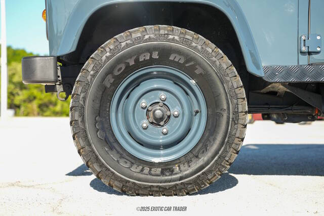 1991 Land Rover Defender