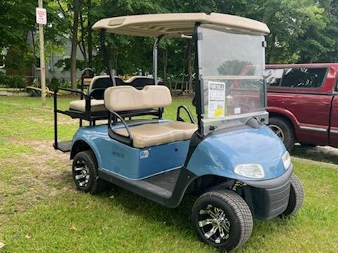 2019 E-Z-GO RXV Lithium 4 seater