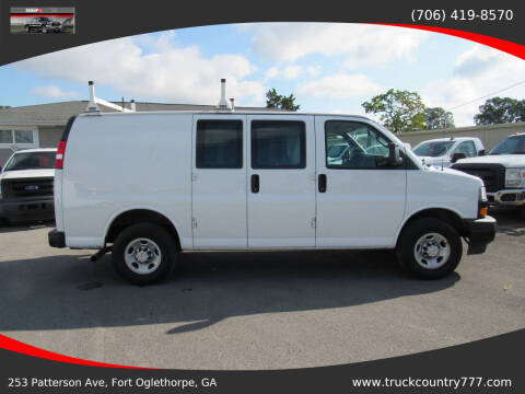 2022 Chevrolet Express 2500