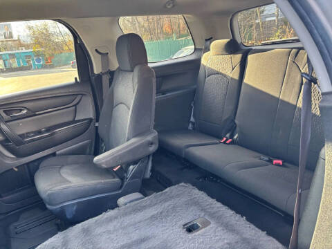 2015 GMC Acadia SLE-2