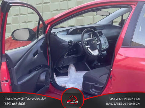 2017 Toyota Prius Two