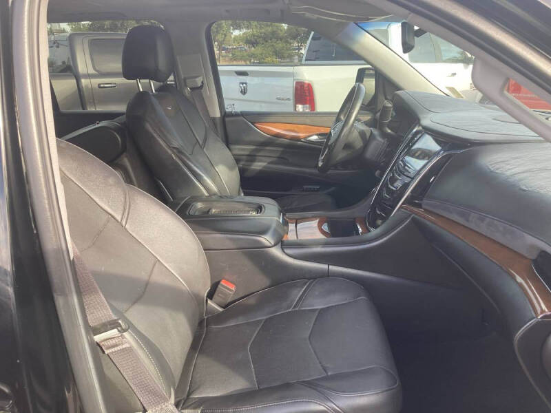 2016 Cadillac Escalade ESV Premium Collection