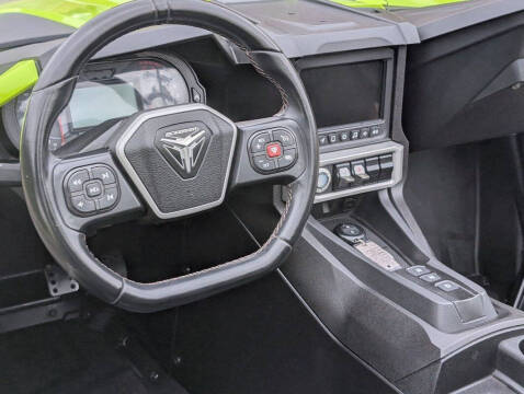 2023 Polaris Slingshot